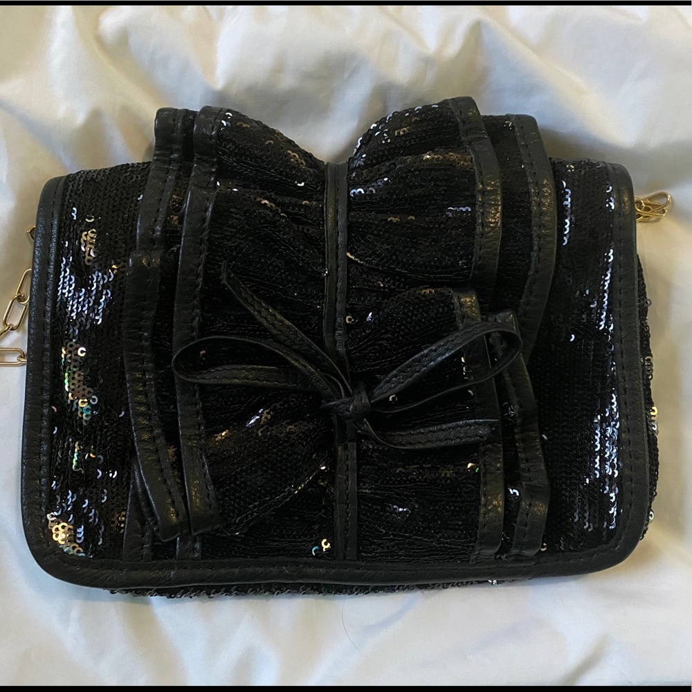 VALENTINO RED cross body/ clutch